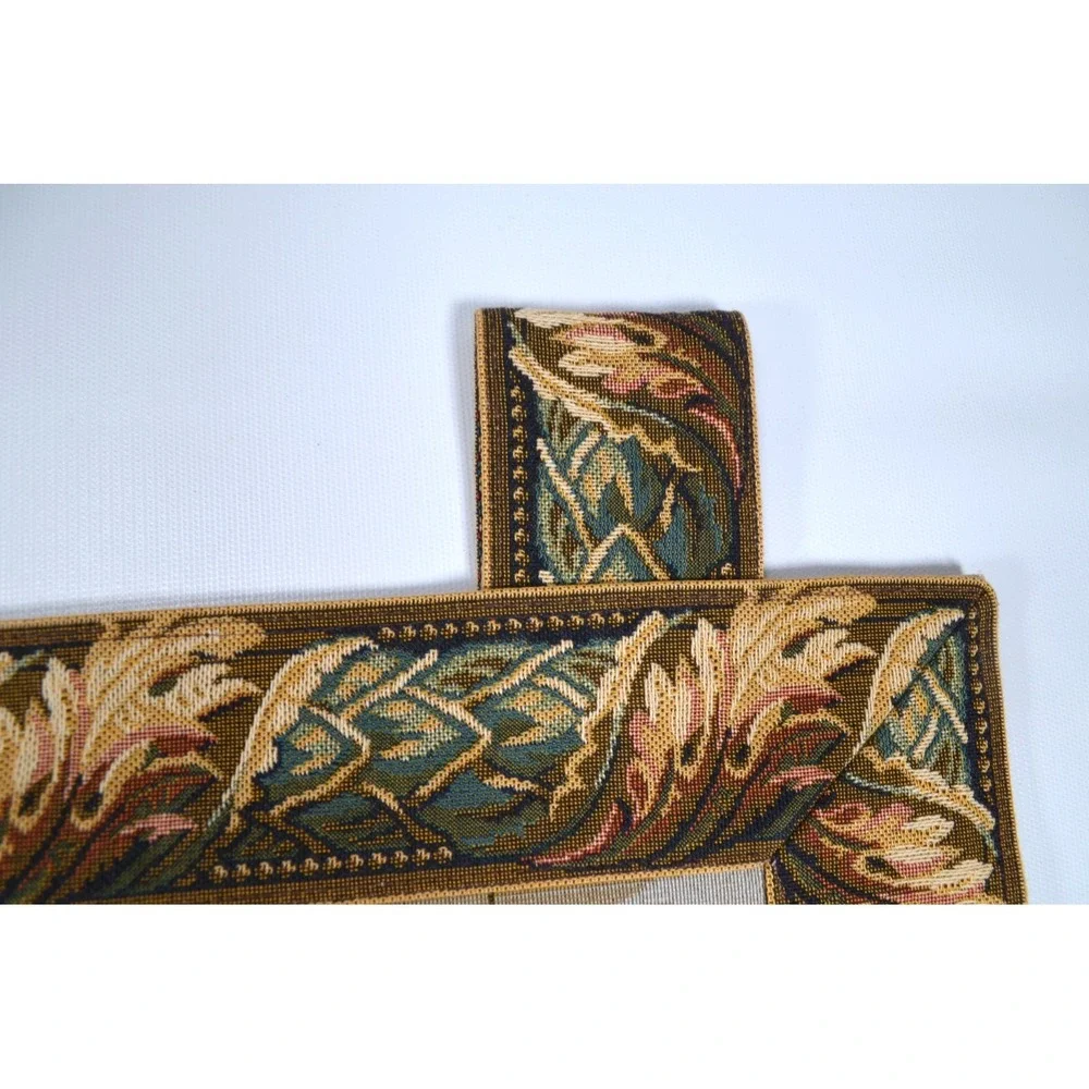 METRAX Belgian Tapestry Wall Hanging 43.5